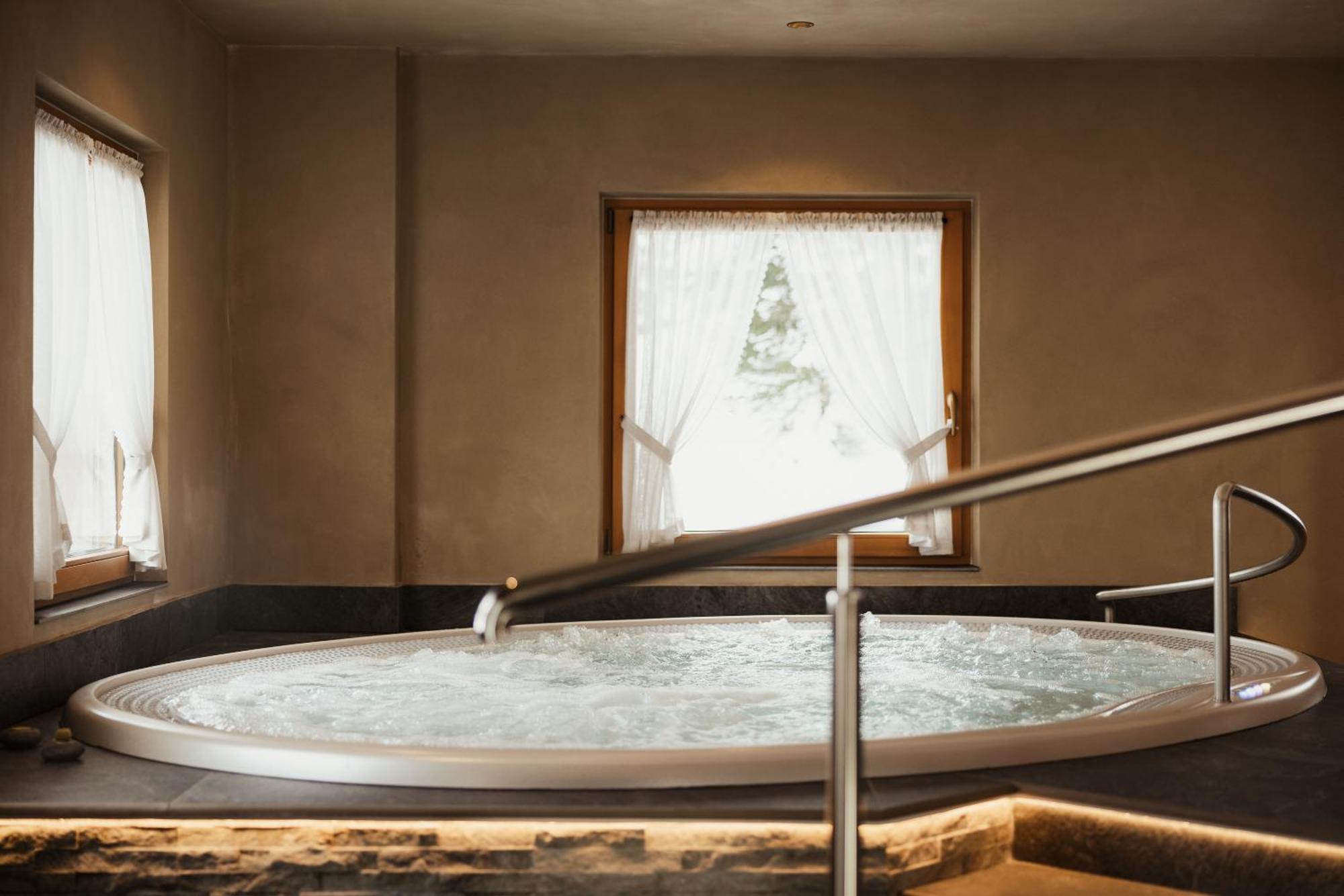 Hotel Monte Cherz Арабба Екстер'єр фото